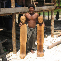 Lobung from the disappeared subgroup of Daké in Lengan (2004). Photo: Jacques Ivanoff