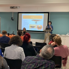 Diana Perez (University of Oxford) delivering her presentation, "Ancient Repairs on Athenian Pottery: Preliminary Thoughts - and a Cup" (Photo: Li-Xuan Teo)