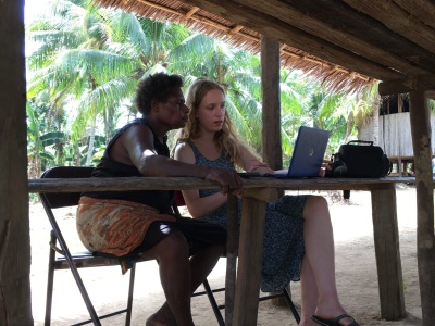 Wagiba Geser and Catherine Scanlon working on Ende texts (Photo: Madeleine Scanlon)