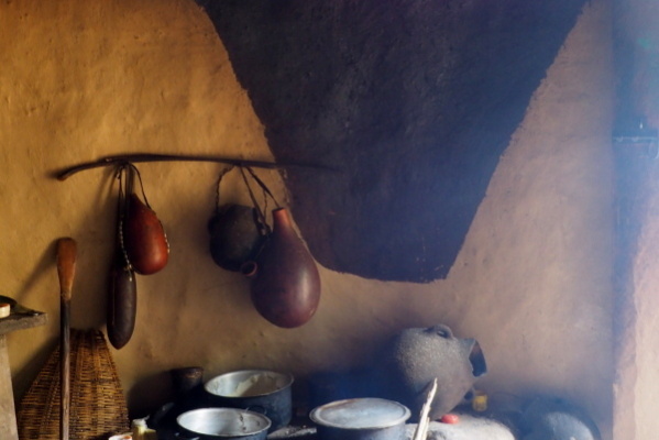 A typical home hearth arrangement with pots, metal pans (sufuria), gourds and other items. Photo: David Kay