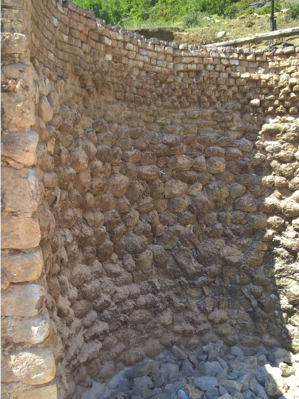 Internal walls of an elaborate lime kiln. Photo: ChWB