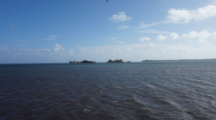 Artificial islands (Tauba) viewed from the Malaitan mainland Credit: Geoffrey and Stephanie Hobbis